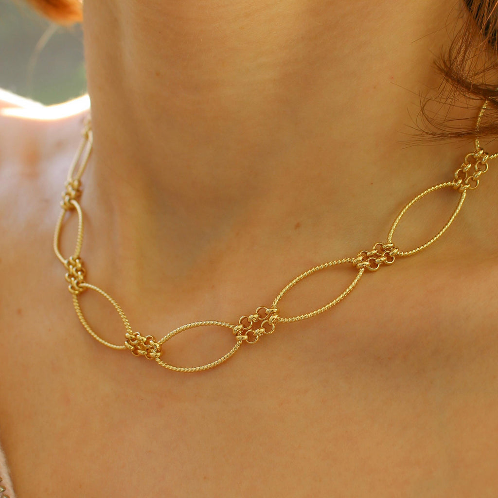 The Sable Necklace