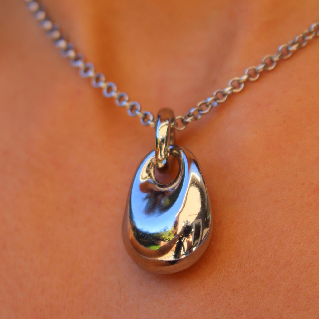 Silver Aura Necklace